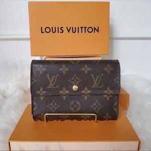 Louis Vuitton Monogram Etui Papiers Wallet